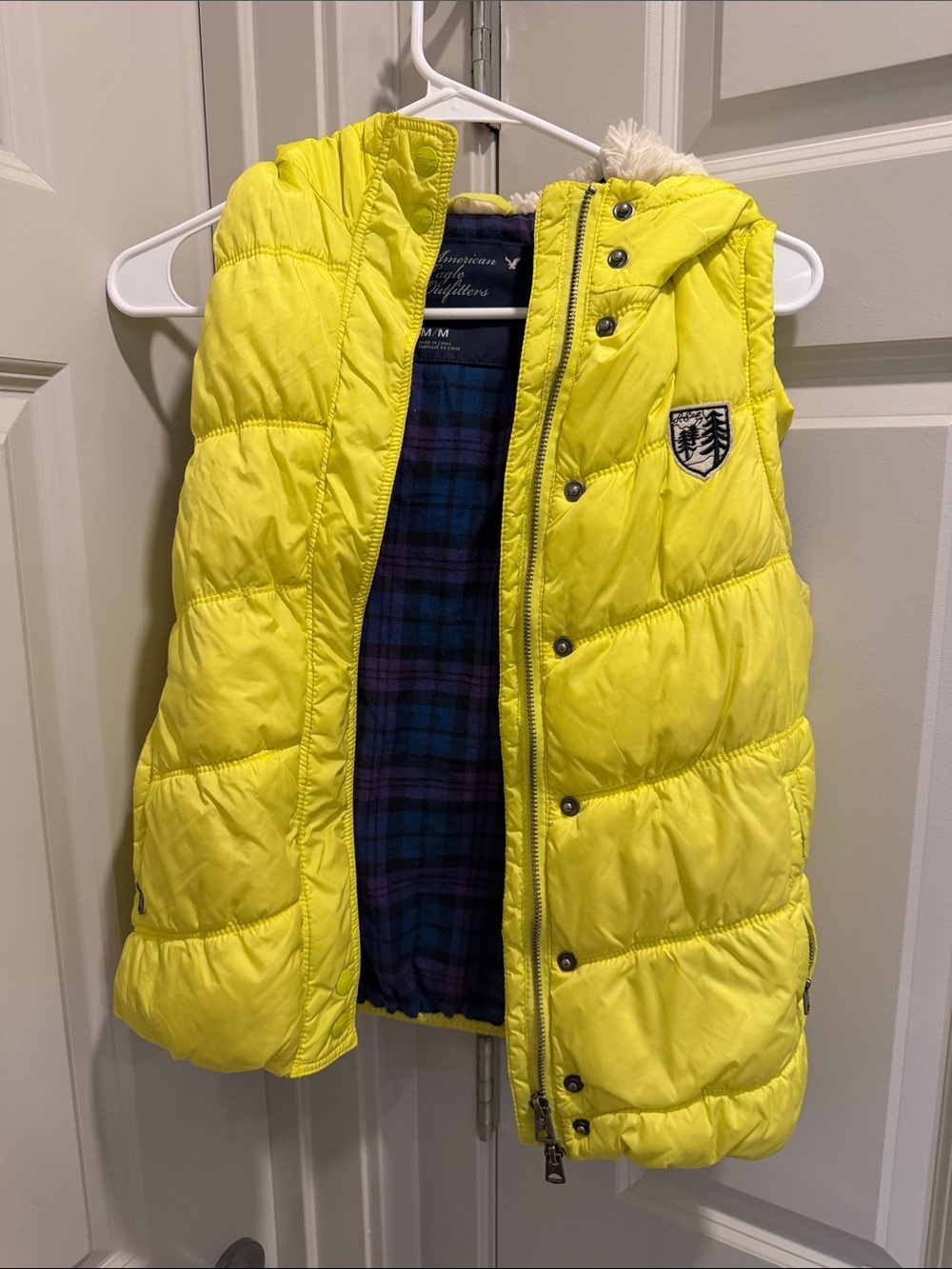 American Eagle Outfitters Kids Bright Yellow Puffer Vest with Hood